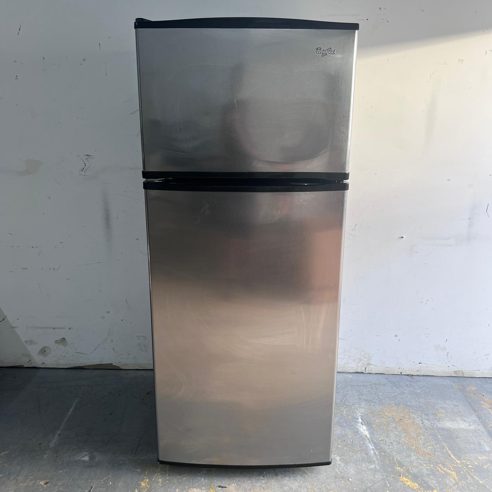 Whirlpool-Stainless-Steel-Top-and-Bottom-Refrigerator Whirlpool-Stainless-Steel-Top-and-Bottom-Refrigerator